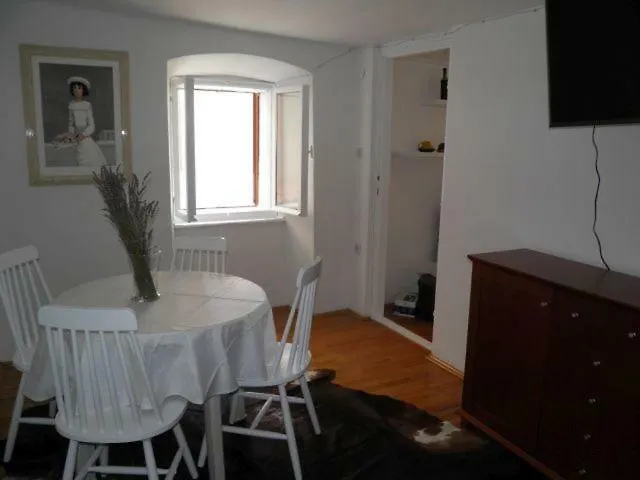 Apartment Petra Moscenicka Draga